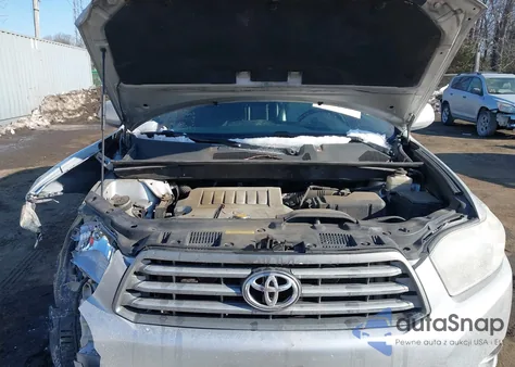 2010 Toyota Highlander Se V6 z USA, uszkodzony, nr VIN 5TDKK3EH4AS010497